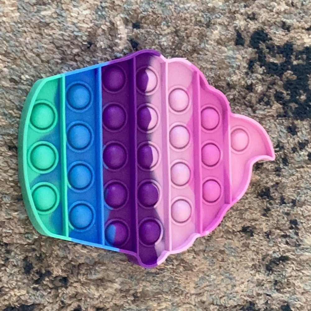 Cupcake pop it fidget